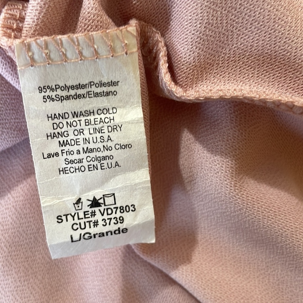 Dusty pink fit and flare dress in size large - Picture 8 of 8